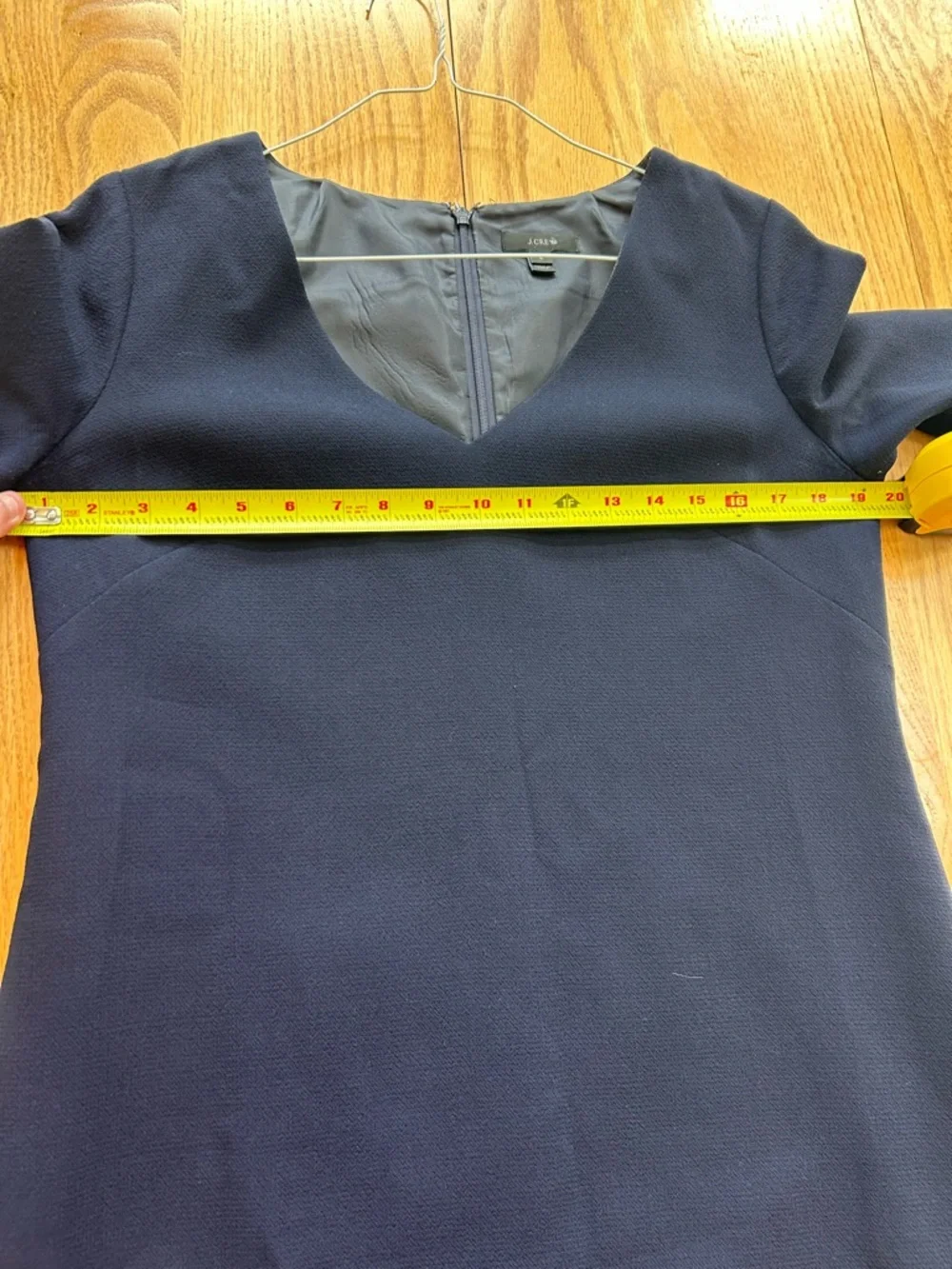 J. Crew Size 6 Navy Blue Wool Crepe V-Neck Shift Dress 3/4 Sleeve‎ Lined 97450
